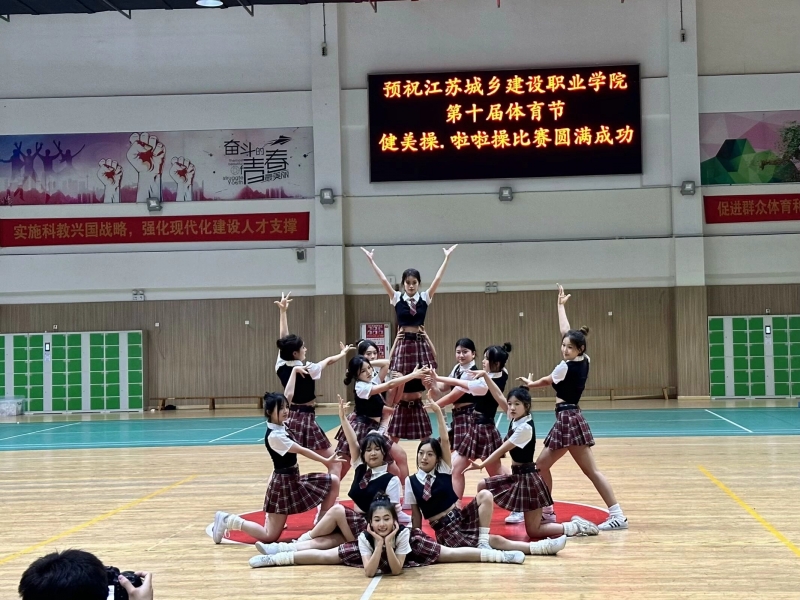 d3a895455a4f3d178abd0e049ba304bf.png